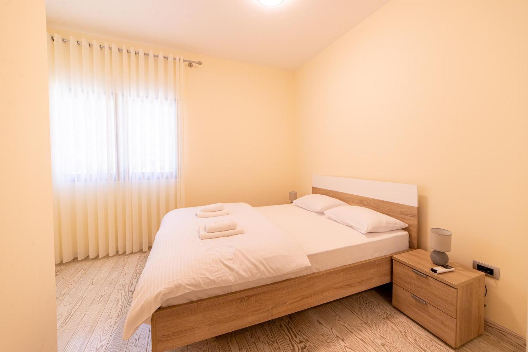 Green Bay Apartments Morinj Kotor Kültér fotó