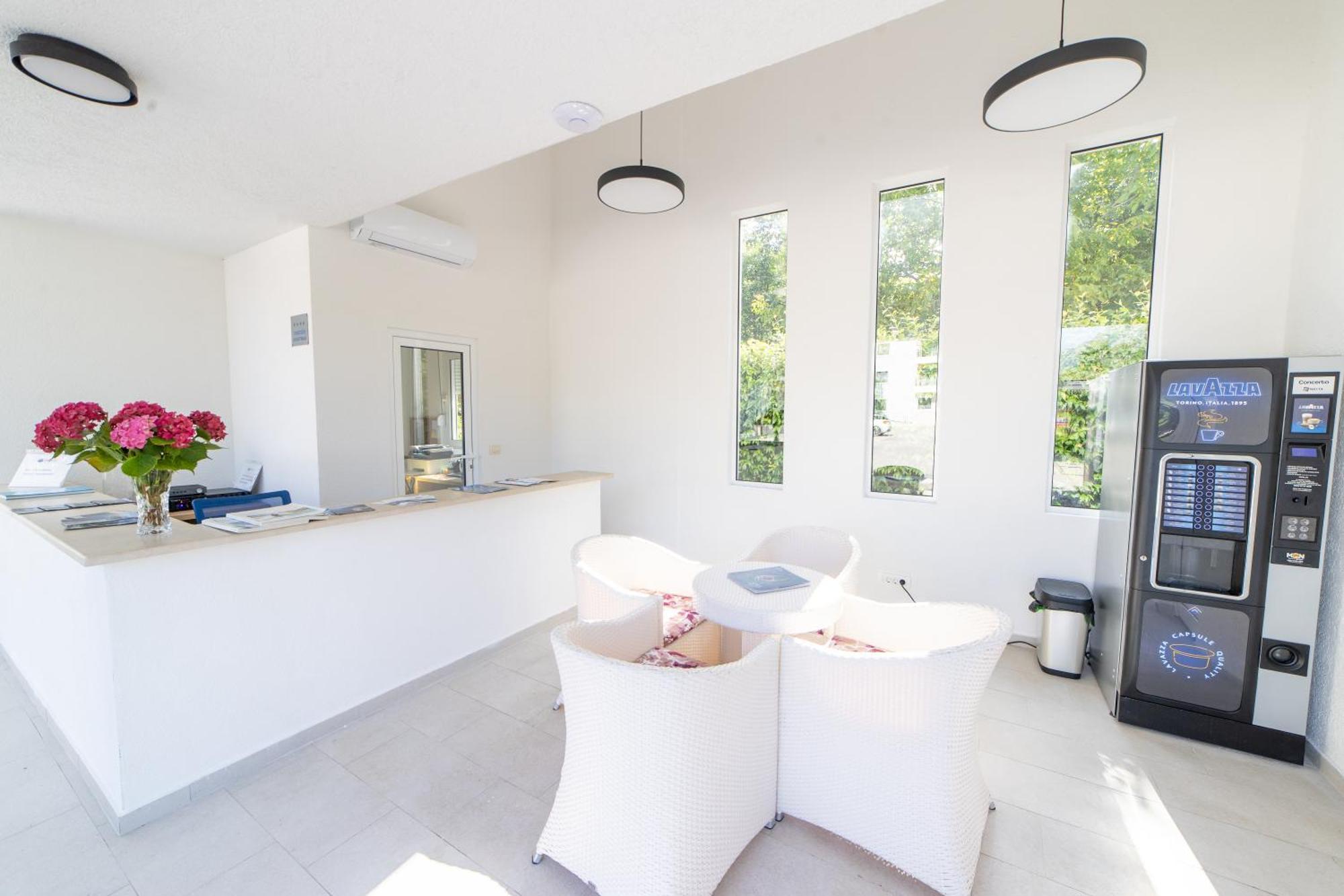 Green Bay Apartments Morinj Kotor Kültér fotó
