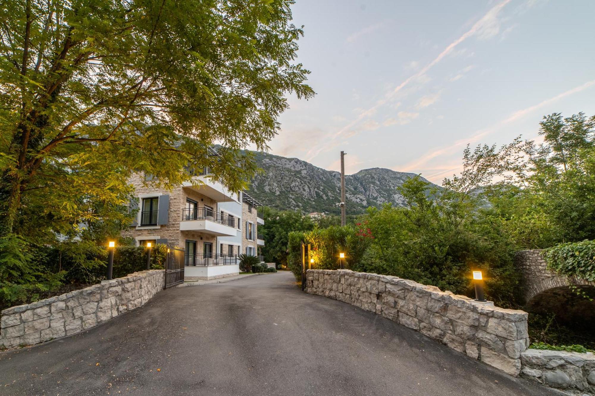 Green Bay Apartments Morinj Kotor Kültér fotó