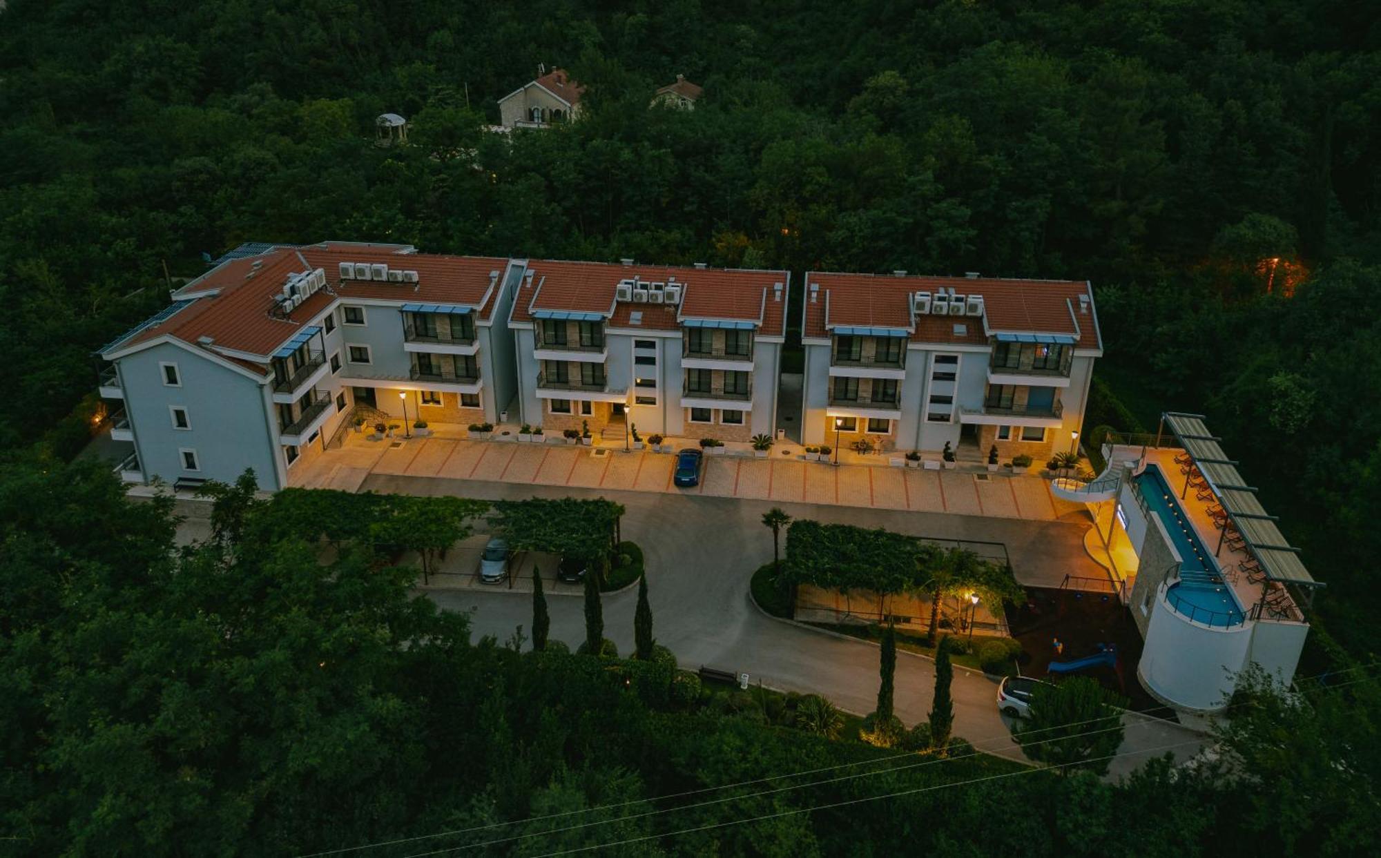 Green Bay Apartments Morinj Kotor Kültér fotó